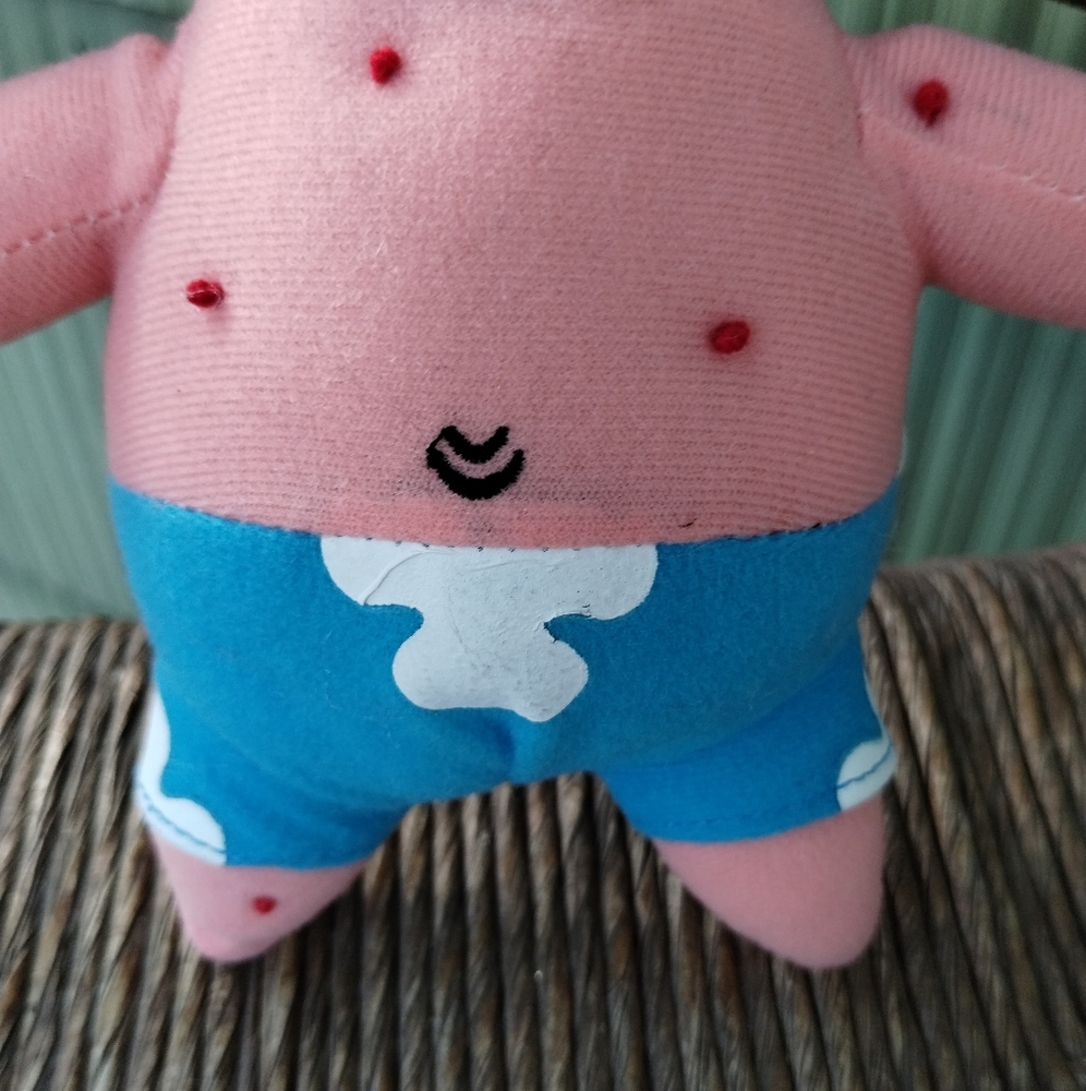 ÷SpongeBob SquarePants Patrick Star Plush with blue Swimtrunks &Glasses 7.5” - Picture 4 of 13